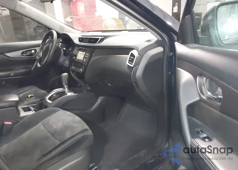 2015 Nissan Rogue Sv z USA, uszkodzony, nr VIN 5N1AT2MV5FC920173